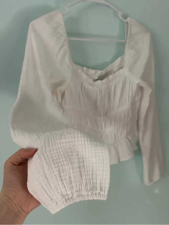 wild fable White Cropped Smocked Peasant Blouse with Ruffle Hem - Picture 4 of 8